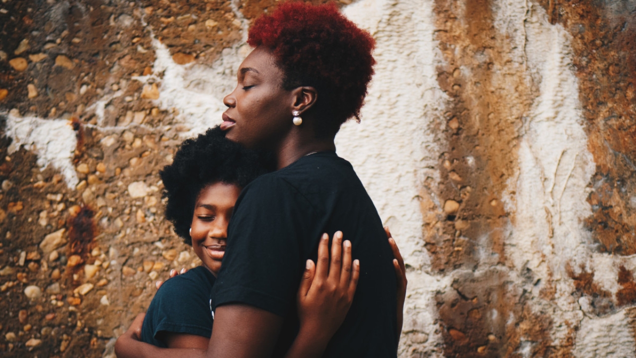 Autonomía sexual materna y salud sexual de mujeres adolescentes: evidencia de un estudio transversal en Ecuador
